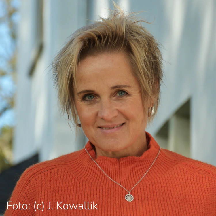 Ilona Einwohlt Ilona Einwohlt